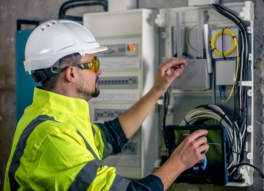 Manutenção Elétrica Industrial